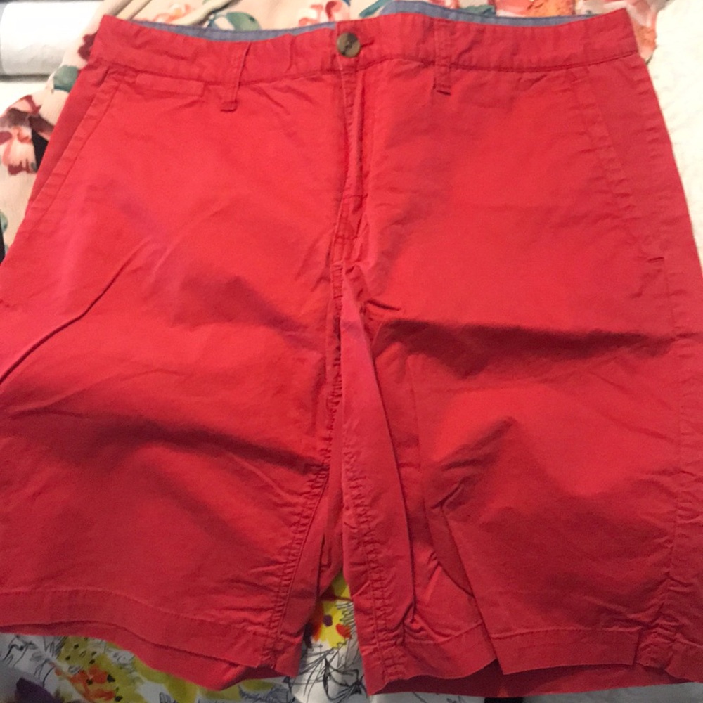 New red shorts 34